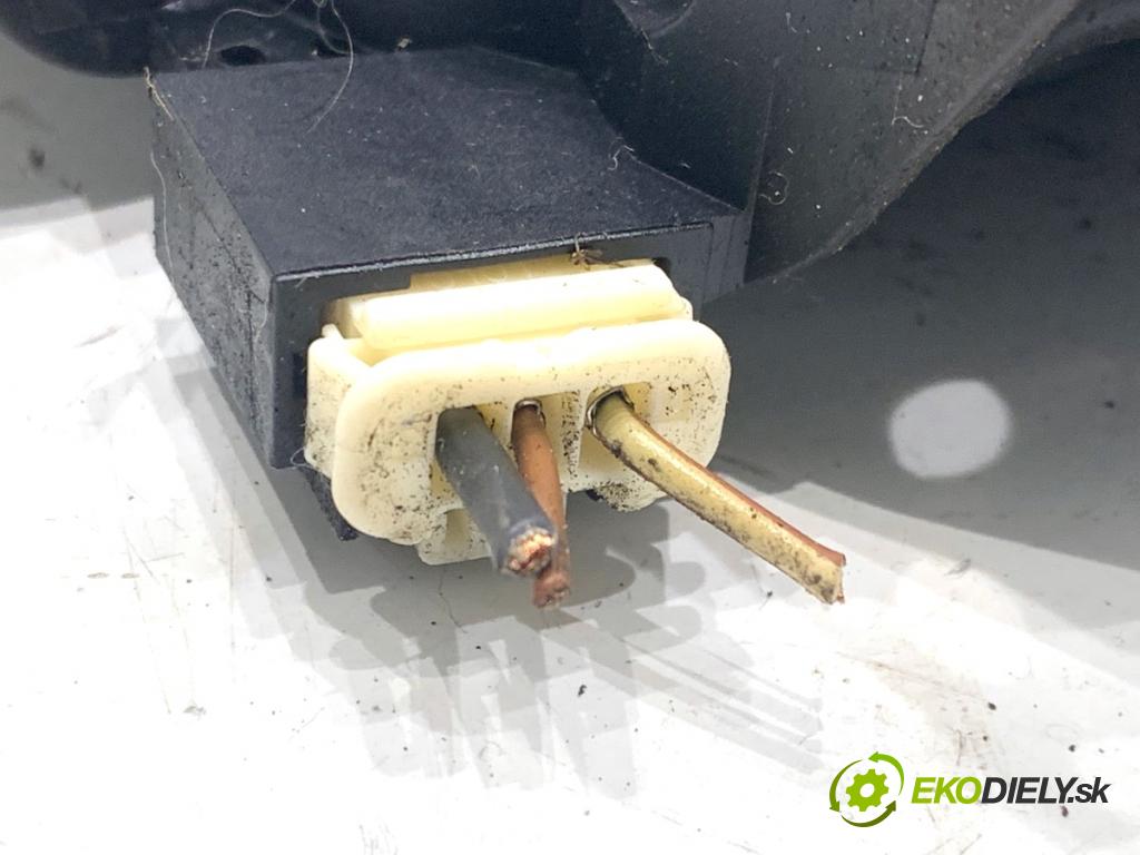 RENAULT GRAND SCENIC III nadwozie wielkoprzestrzenne (MPV) 2011 96 kW 1.4 16V (JZ0F) 1397 Motor stieračov zad 287100010R