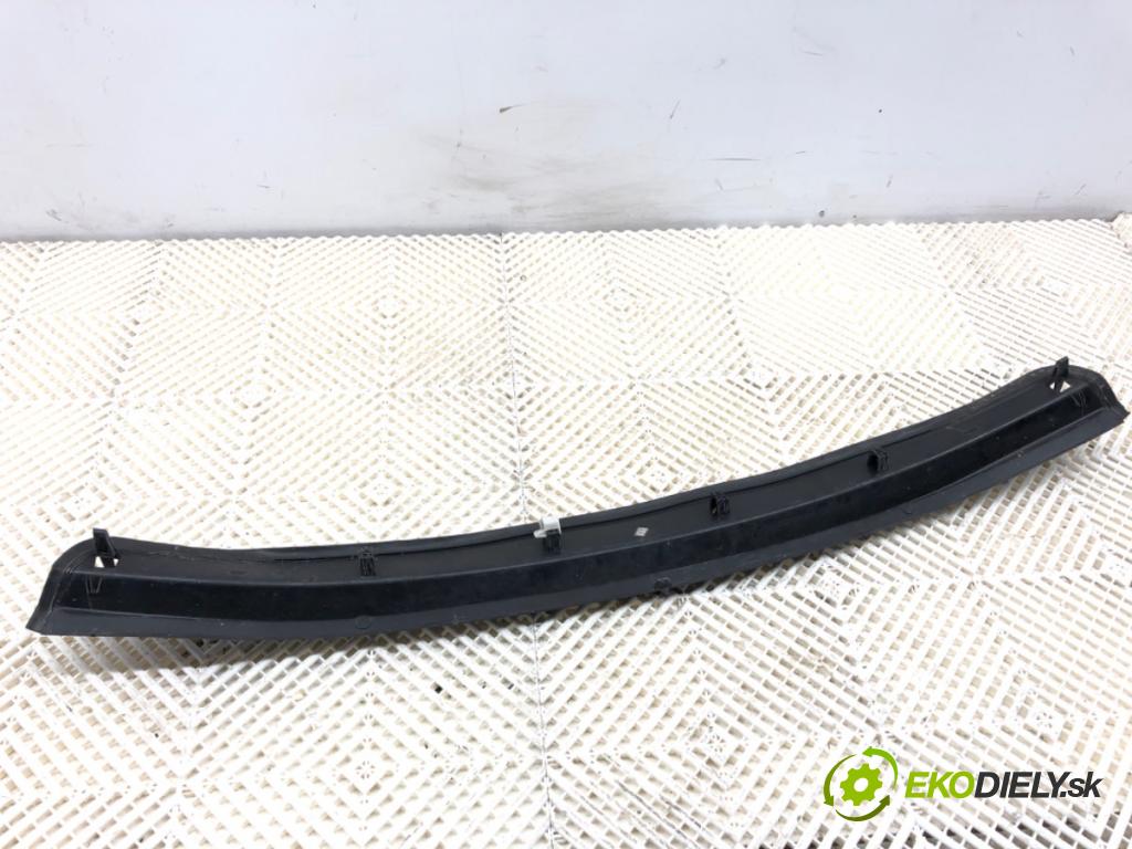 RENAULT GRAND SCENIC III nadwozie wielkoprzestrzenne (MPV) 2011 96 kW 1.4 16V (JZ0F) 1397 Torpédo, plast pod čelné okno 668110005R (Torpédo (plast pod čelným sklom))