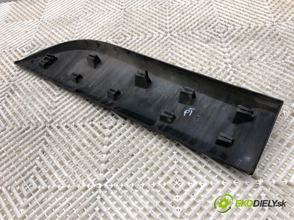 RENAULT GRAND SCENIC III nadwozie wielkoprzestrzenne (MPV) 2011 96 kW 1.4 16V (JZ0F) 1397 Lišta Dvere pravy zad 828760009R