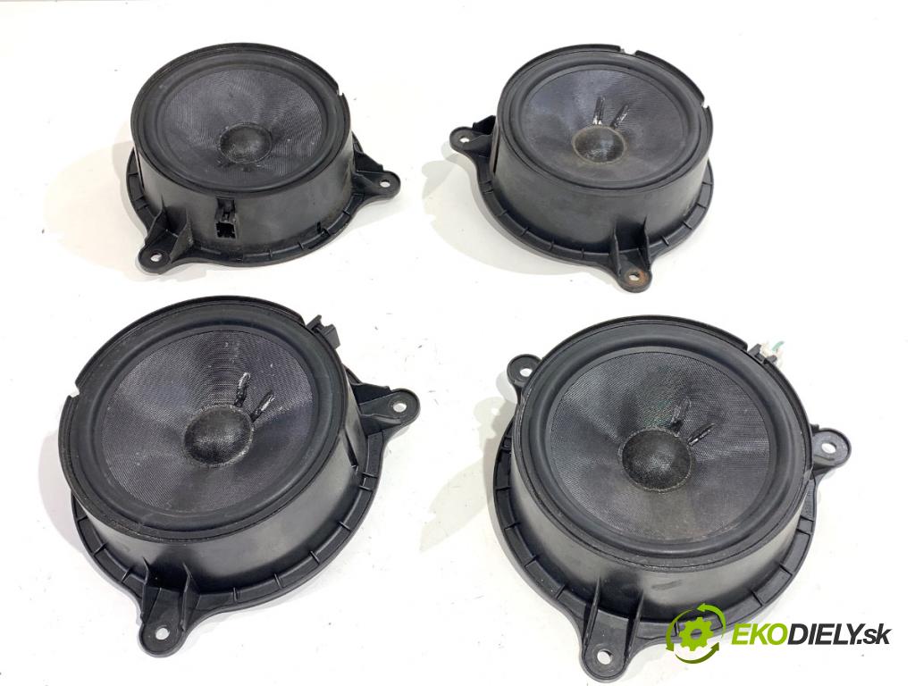 RENAULT GRAND SCENIC III nadwozie wielkoprzestrzenne (MPV) 2011 96 kW 1.4 16V (JZ0F) 1397 reproduktory 281440015R