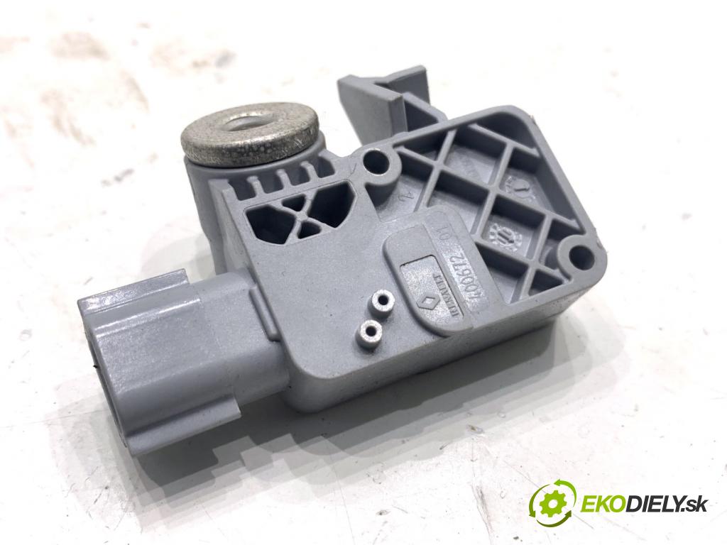 RENAULT GRAND SCENIC III nadwozie wielkoprzestrzenne (MPV) 2011 96 kW 1.4 16V (JZ0F) 1397 Snímač nárazu 988312833R (Snímač nárazu)