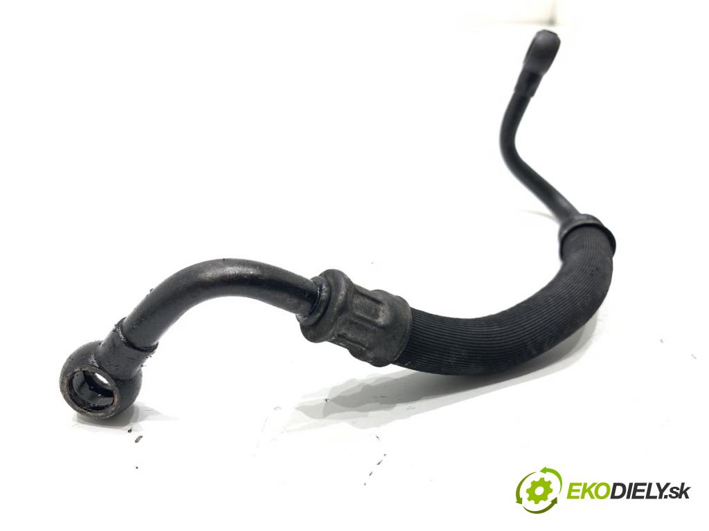 BMW F16 SUV 2014 190 kW xDrive 30 d 2993 rúrka turba  (Hadica turbodúchadla)