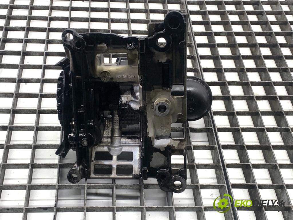 BMW F16 SUV 2014 190 kW xDrive 30 d 2993 Pumpa oleja  (Olejová pumpa)