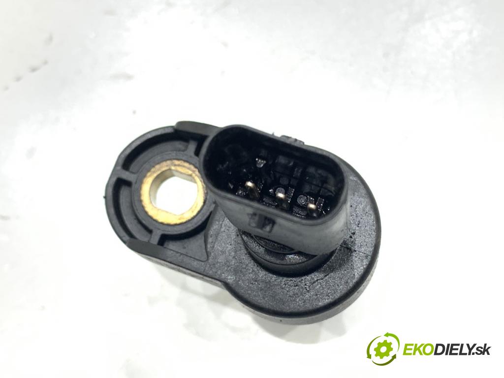 BMW F16 SUV 2014 190 kW xDrive 30 d 2993 Snímač pozície vačkového hriadeľa 7803093 (Snímač polohy kľukového hriadeľa)