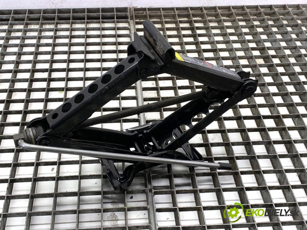 VOLVO S80 II sedan 2012 120 kW D3 / D4 1984 ZVEDÁK: - mechanismus 31362446