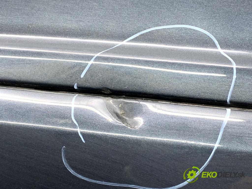VOLVO S80 II sedan 2012 120 kW D3 / D4 1984 nárazník zadní část  (Klika dveří ostatní)