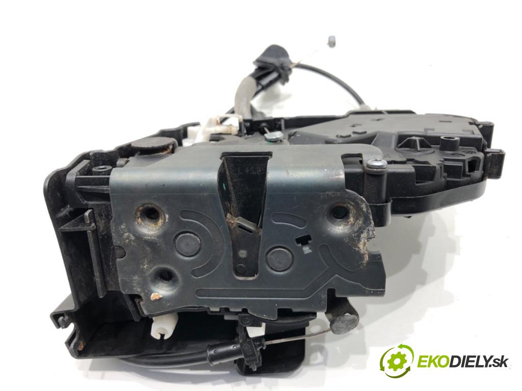 VOLVO S80 II sedan 2012 120 kW D3 / D4 1984 zámok dveře levý přední část 30699407