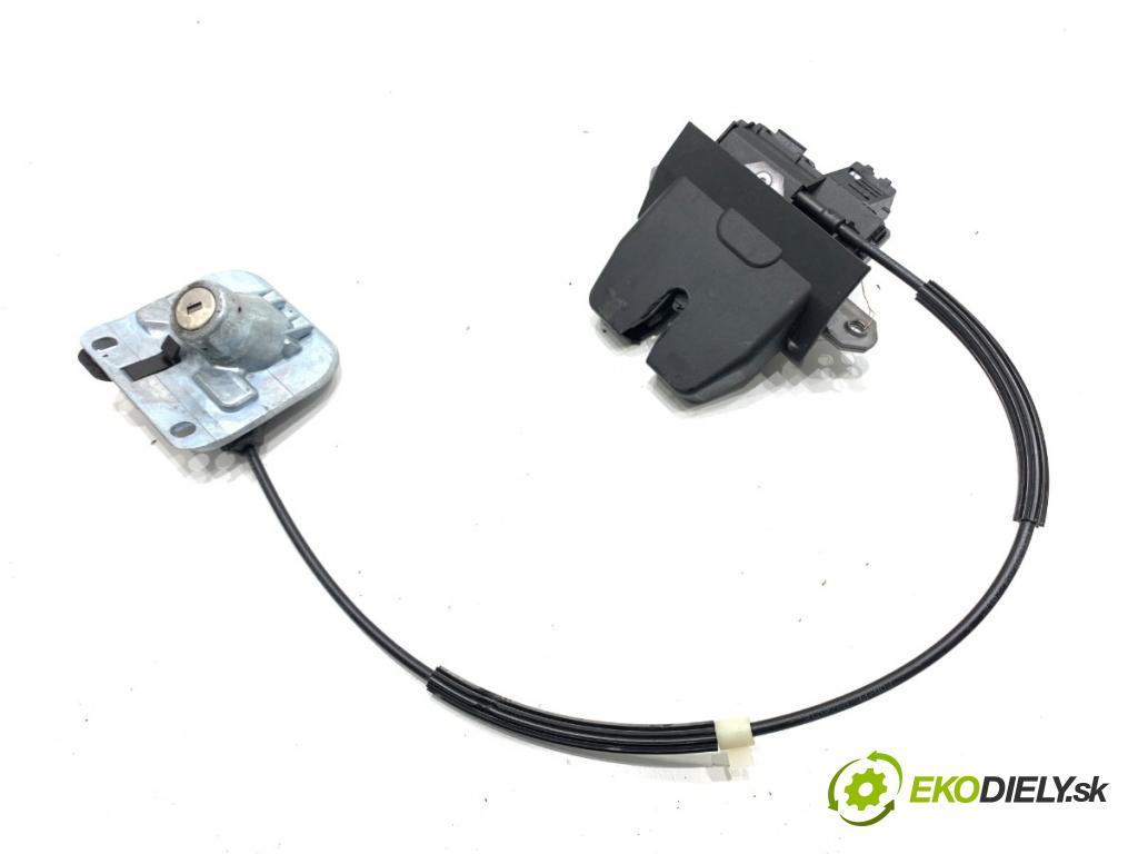 VOLVO S80 II sedan 2012 120 kW D3 / D4 1984 zámok dveří zadní část 31335049