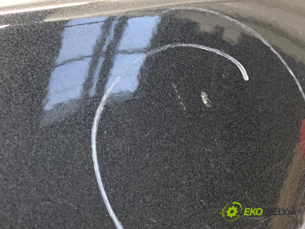 VOLVO S80 II sedan 2012 120 kW D3 / D4 1984 kapota zadní část