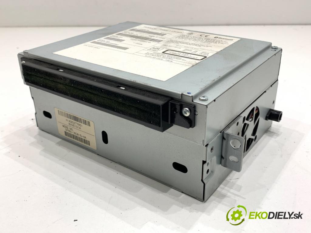 VOLVO S80 II sedan 2012 120 kW D3 / D4 1984 RADIO 31358292 (Audio zařízení)