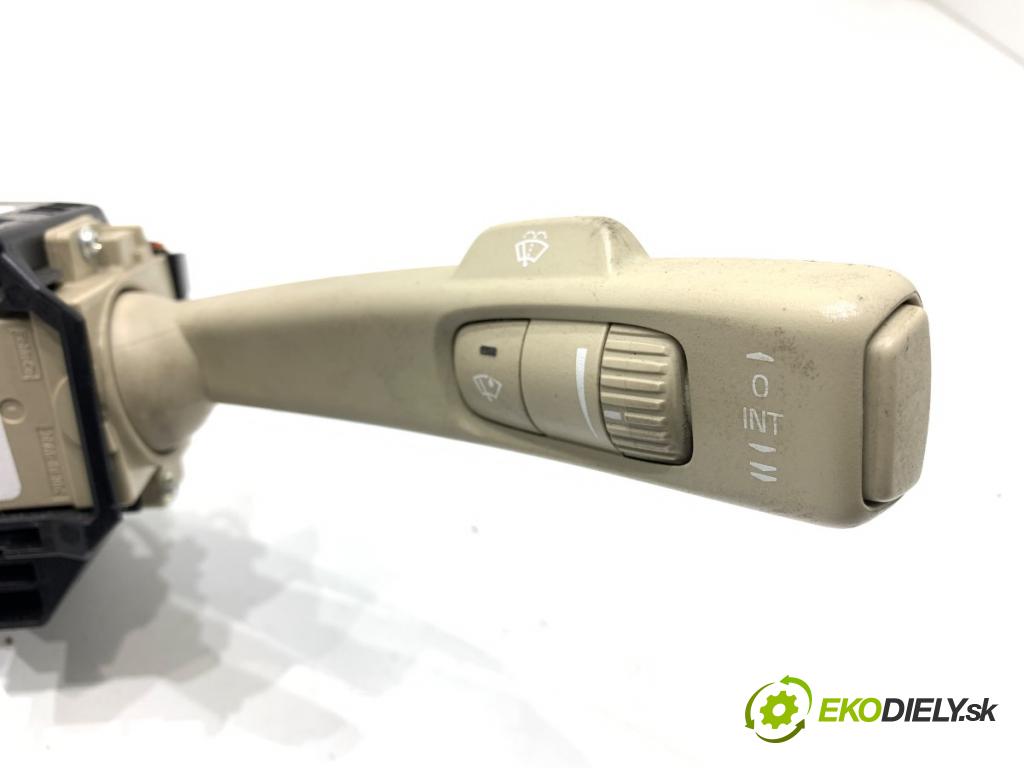 VOLVO S80 II sedan 2012 120 kW D3 / D4 1984 Prepínač kombinovaný 31334642 (Prepínacie páčky pod volantom)