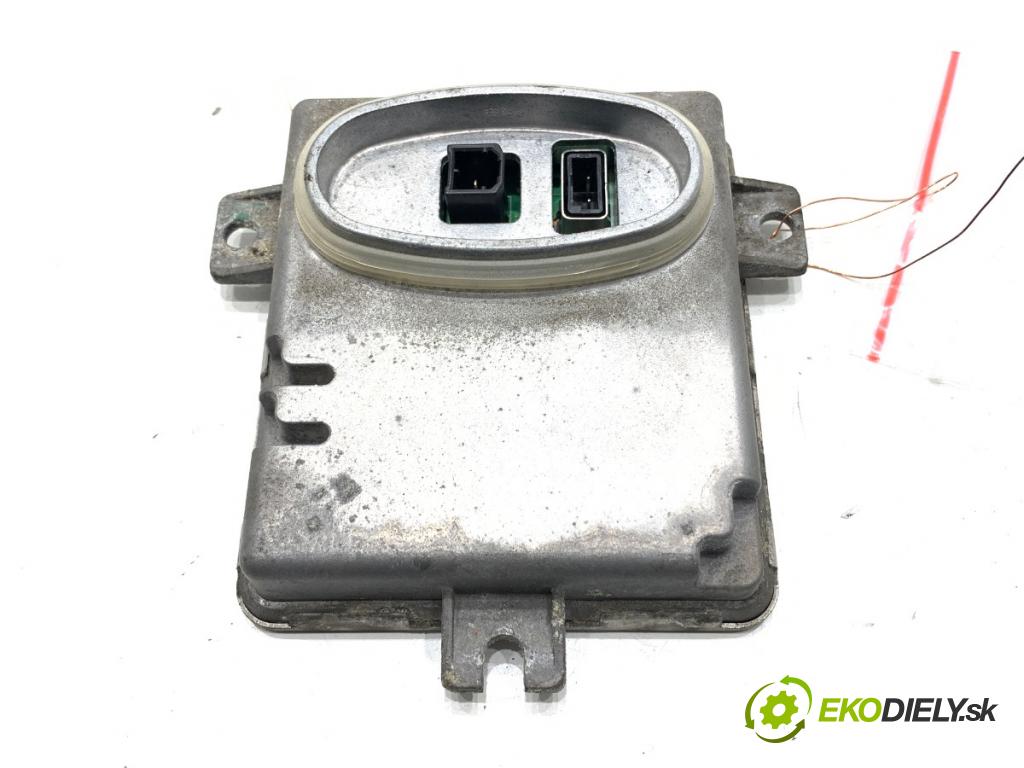 VOLVO S80 II sedan 2012 120 kW D3 / D4 1984 Menič XENON 6948180 (Riadiaca jednotka xenónu)