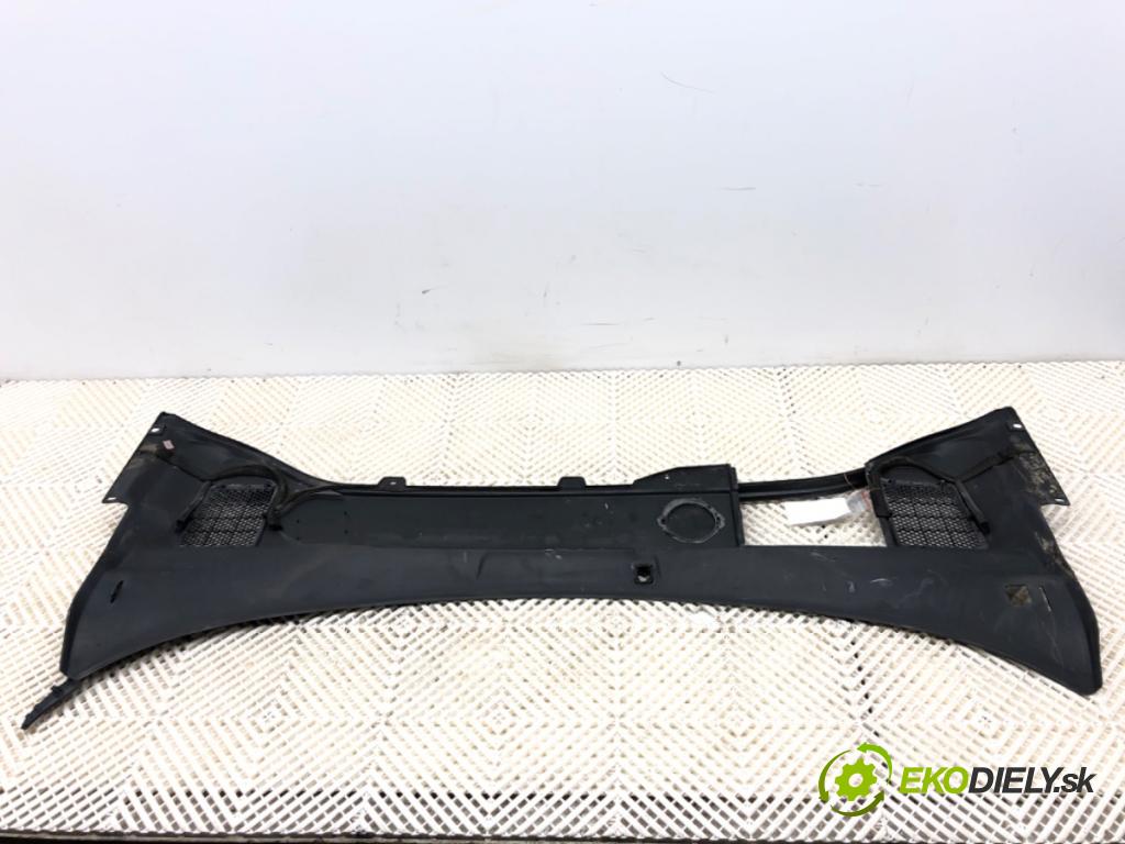 VOLVO S80 II sedan 2012 120 kW D3 / D4 1984 Torpédo, plast pod čelné okno 31278077 (Torpédo (plast pod čelným sklom))