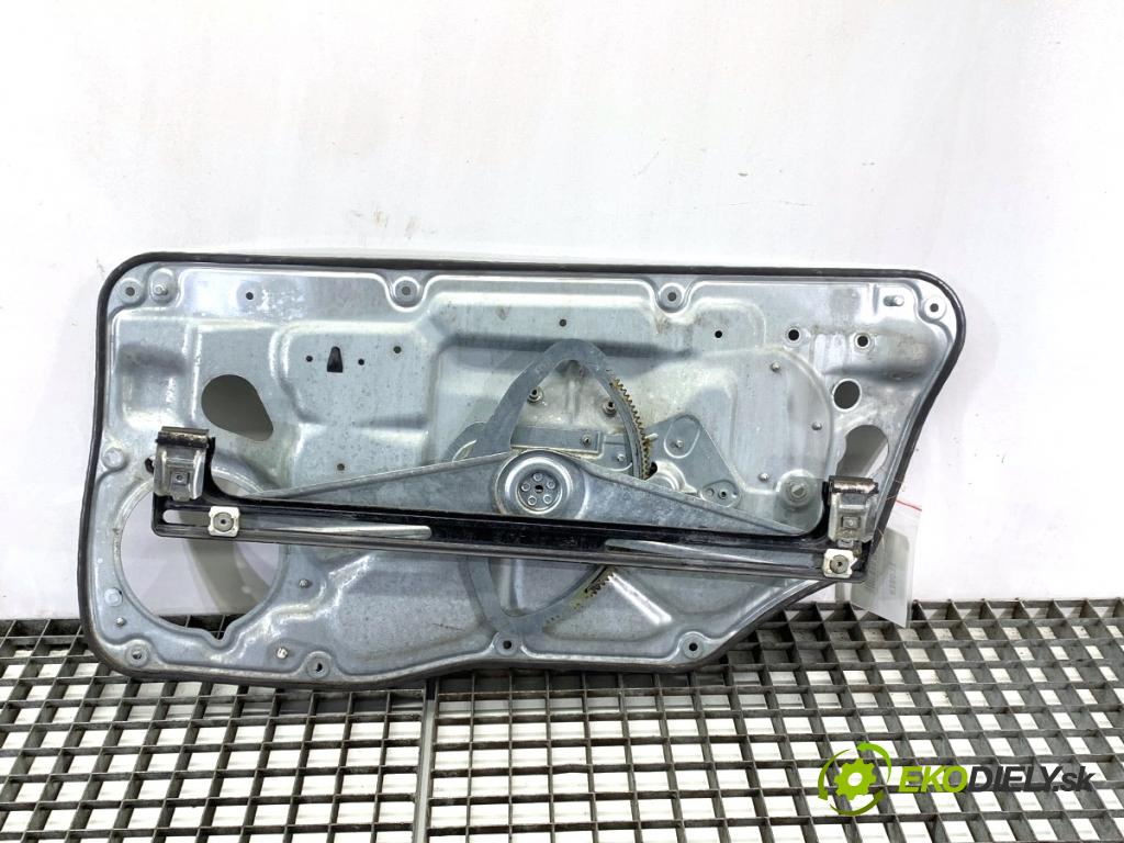 VOLVO S80 II sedan 2012 120 kW D3 / D4 1984 mechanismus okna levý přední část 31343464 30661065