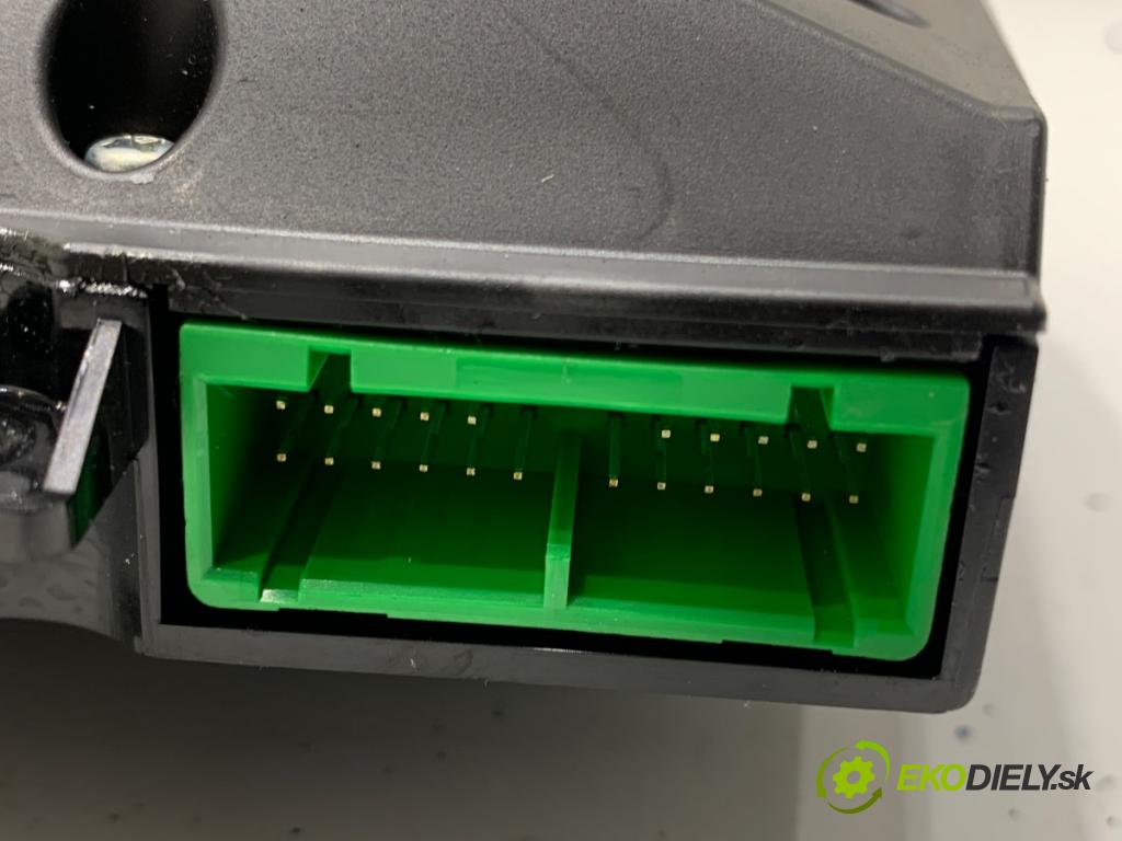 VOLVO S80 II sedan 2012 120 kW D3 / D4 1984 Panel ovládania kúrenia 30795271 (Prepínacie páčky pod volantom)