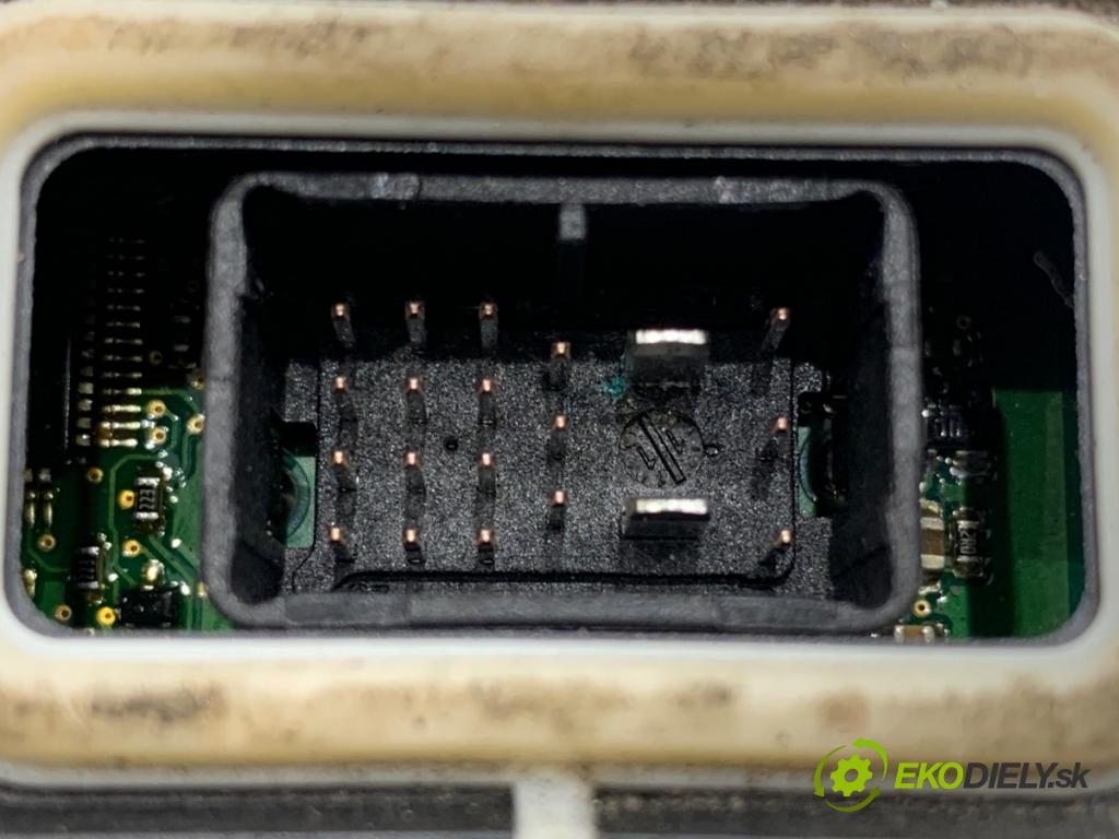 VOLVO S80 II sedan 2012 120 kW D3 / D4 1984 modul otáčky světla 532294853