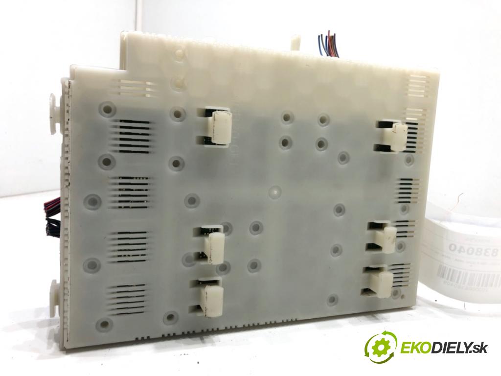 VOLVO S80 II sedan 2012 120 kW D3 / D4 1984 Modul BSI 31314511 (Poistková skrinka)