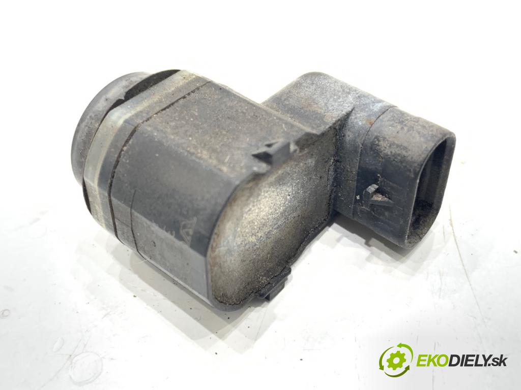 VOLVO S80 II sedan 2012 120 kW D3 / D4 1984 snímač PDC 31341345