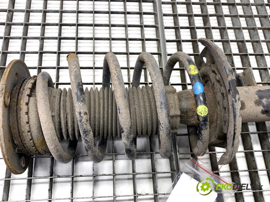 VOLVO S80 II sedan 2012 120 kW D3 / D4 1984 tlumič pravý přední část ZE