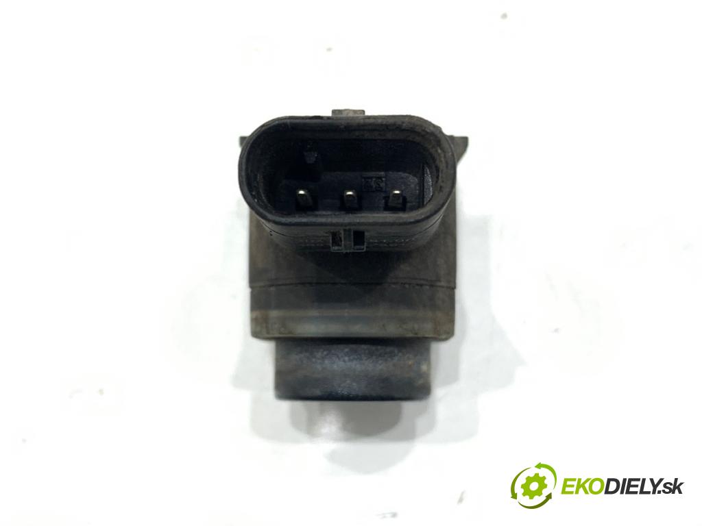 VOLVO S80 II sedan 2012 120 kW D3 / D4 1984 snímač PDC 31341343