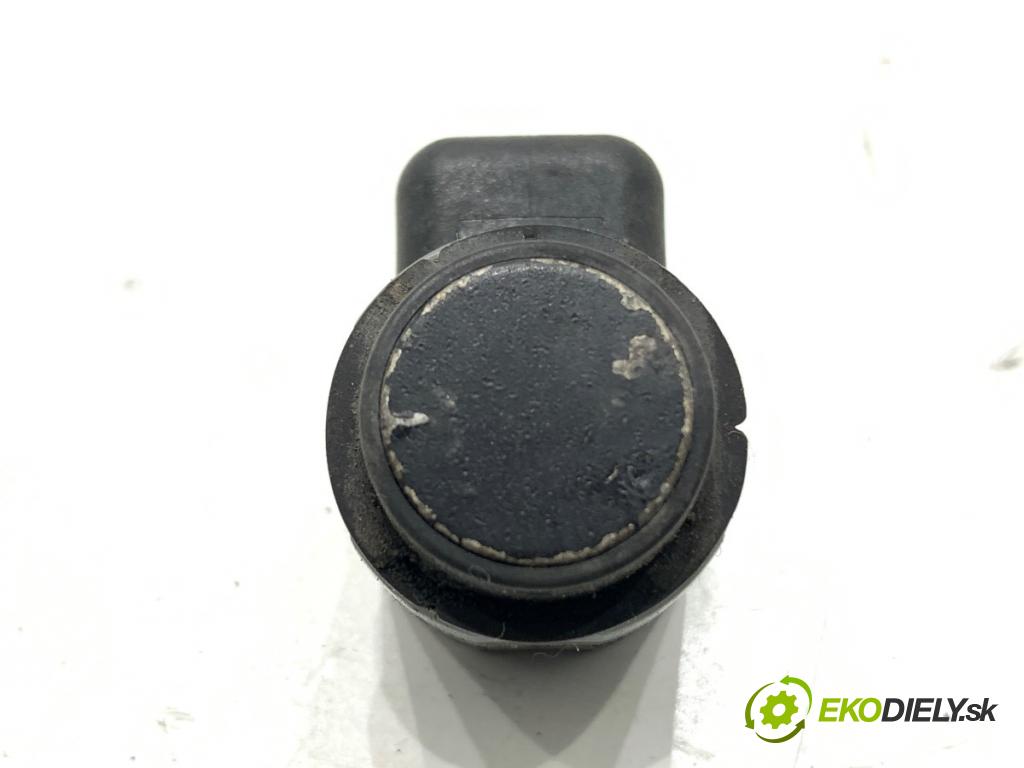 VOLVO S80 II sedan 2012 120 kW D3 / D4 1984 snímač PDC 31341345