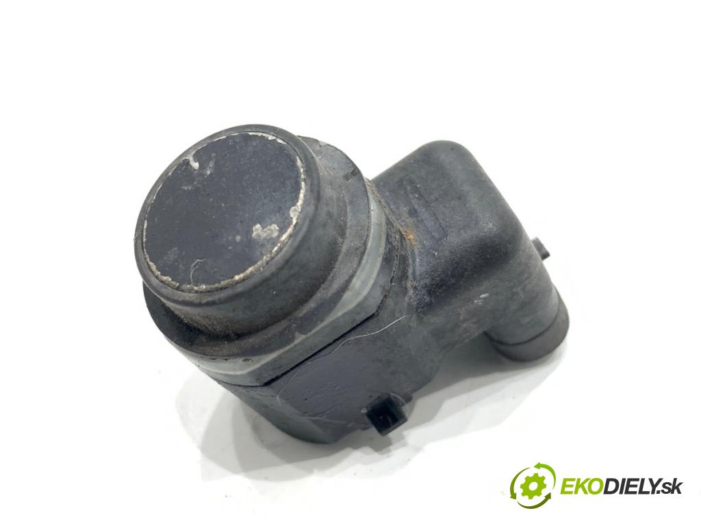 VOLVO S80 II sedan 2012 120 kW D3 / D4 1984 snímač PDC 31341345