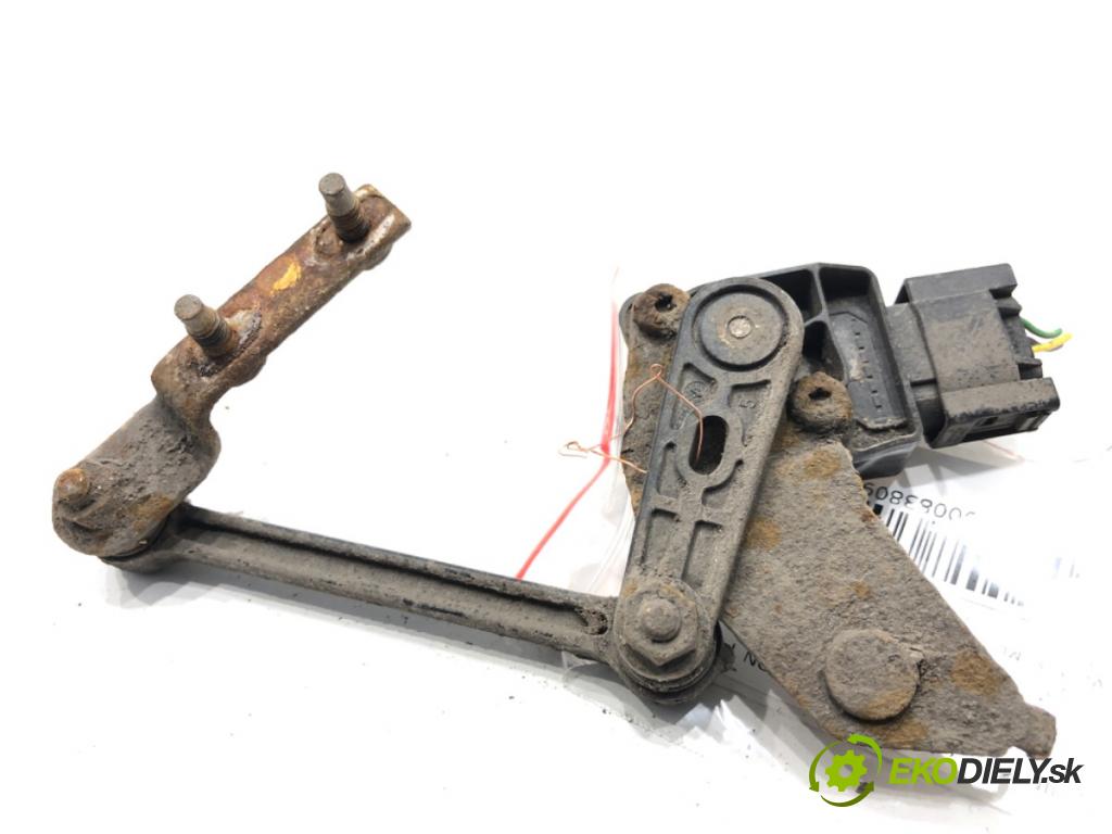 VOLVO S80 II sedan 2012 120 kW D3 / D4 1984 snímač ÚROVEŇ: XENON zadní část pravý 8G9N-3C492-AA