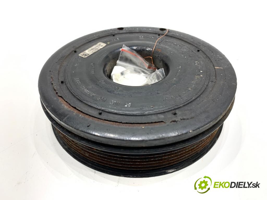 RENAULT TRAFIC III Autobus 2015 92 kW 1.6 dCi 125 (JGMH) 1598 koleso kolesová hriadeľa 123032762R (Remenica)