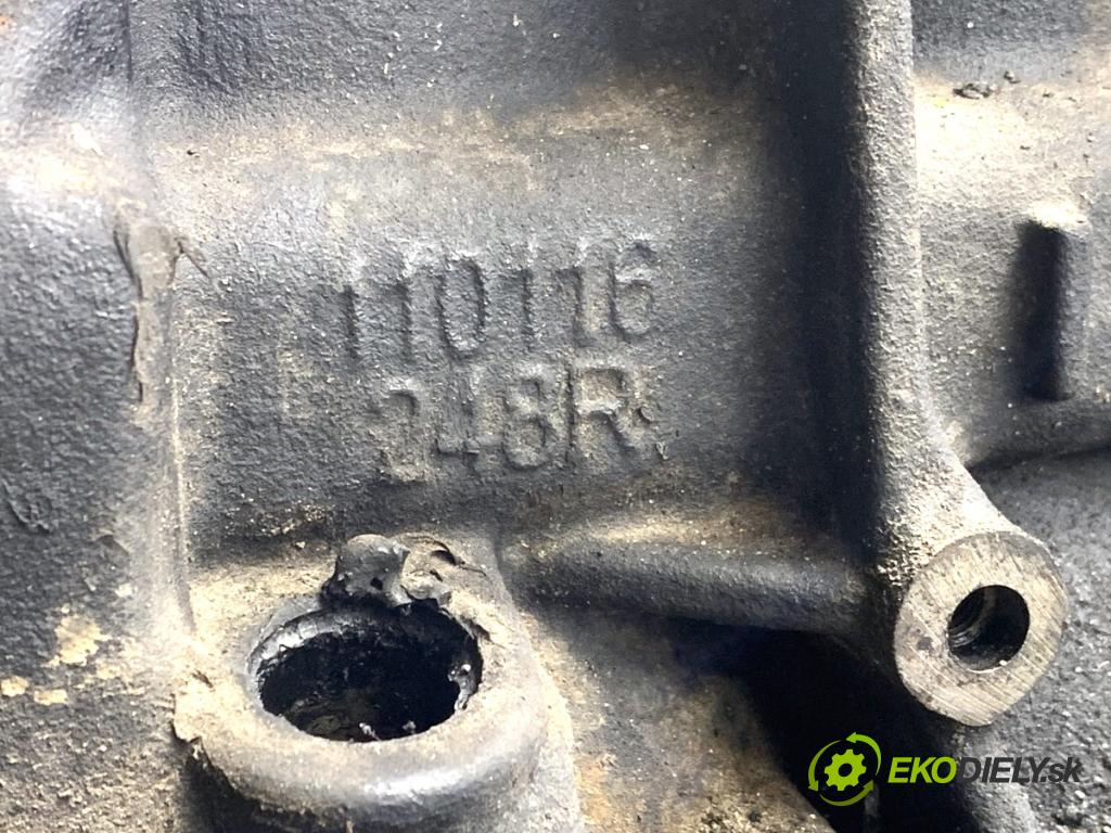 RENAULT TRAFIC III Autobus 2015 92 kW 1.6 dCi 125 (JGMH) 1598 blok Motor 110116248R (Blok motora)