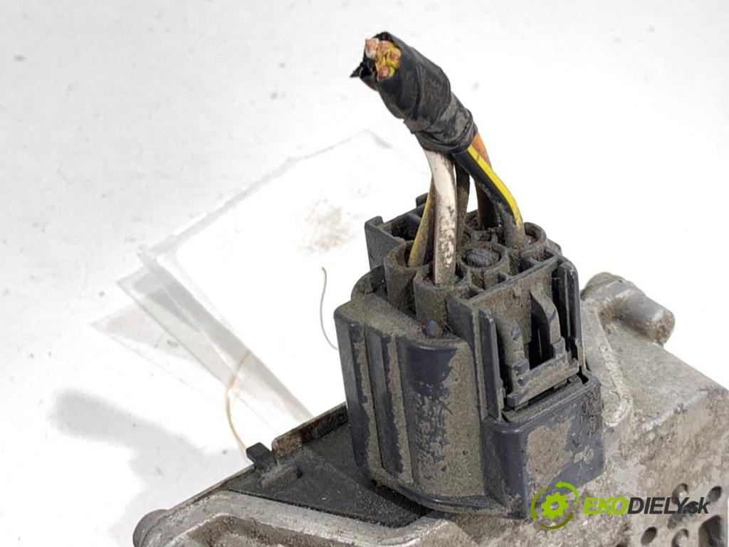 VOLVO S80 II sedan 2012 120 kW D3 / D4 1984 modul pumpy paliva 6G9N-9D372-AC