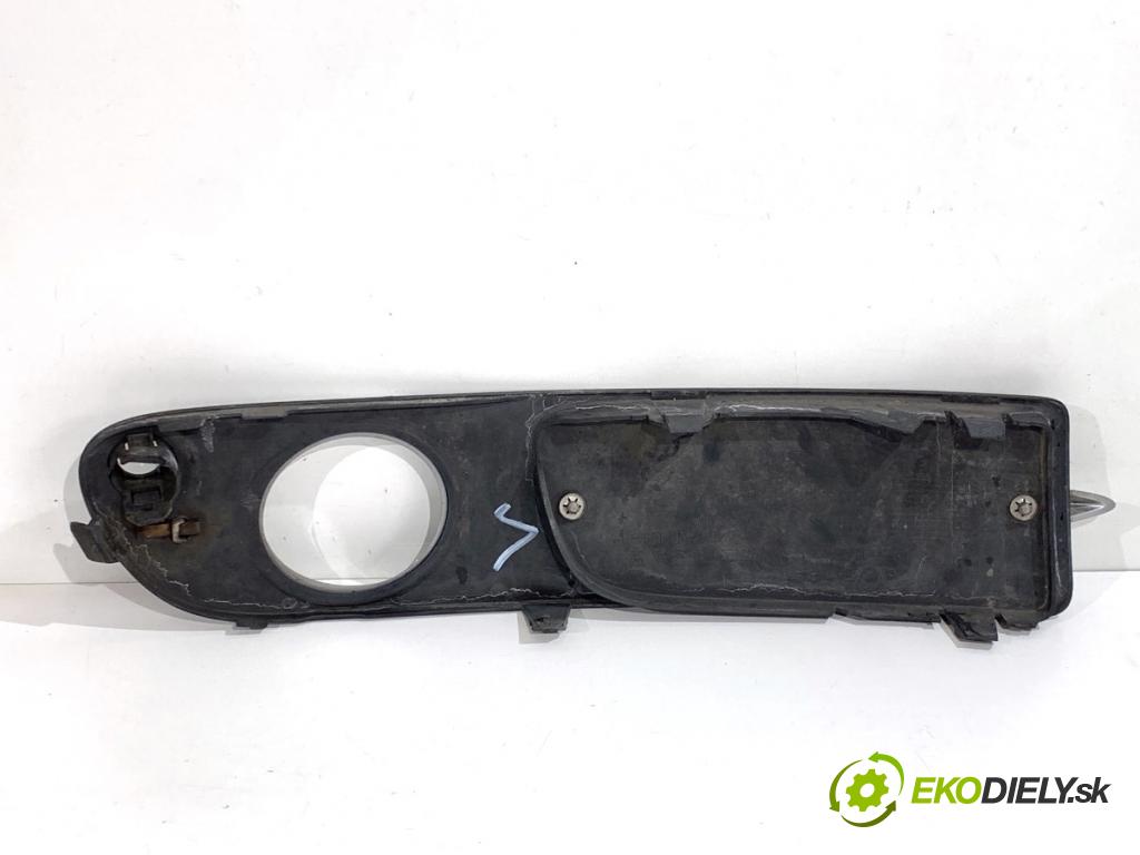 VOLVO S80 II sedan 2012 120 kW D3 / D4 1984 mří halogenu mlhovky levý přední část 30655929