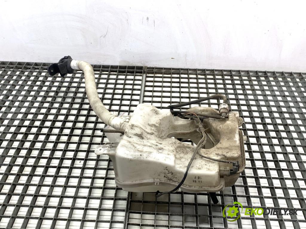 MINI COUNTRYMAN R60 Kombi 2016 140 kW Cooper S ALL4 1598 Nádržka ostrekovačov 9803733