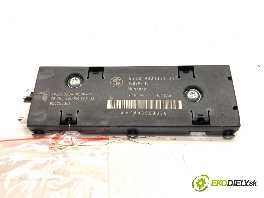 MINI COUNTRYMAN R60 Kombi 2016 140 kW Cooper S ALL4 1598 zesilovač Antenní: 9803853 (Zesilovač)