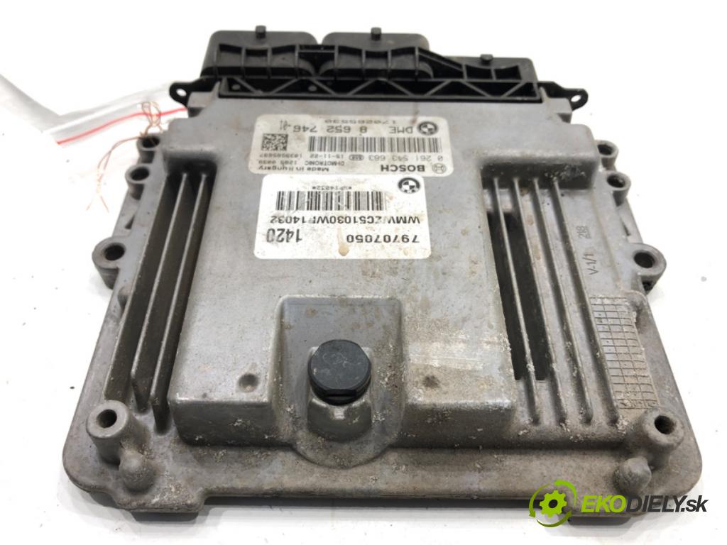 MINI COUNTRYMAN R60 Kombi 2016 140 kW Cooper S ALL4 1598 riadiaca jednotka Motor 8652746 (Riadiaca jednotka)