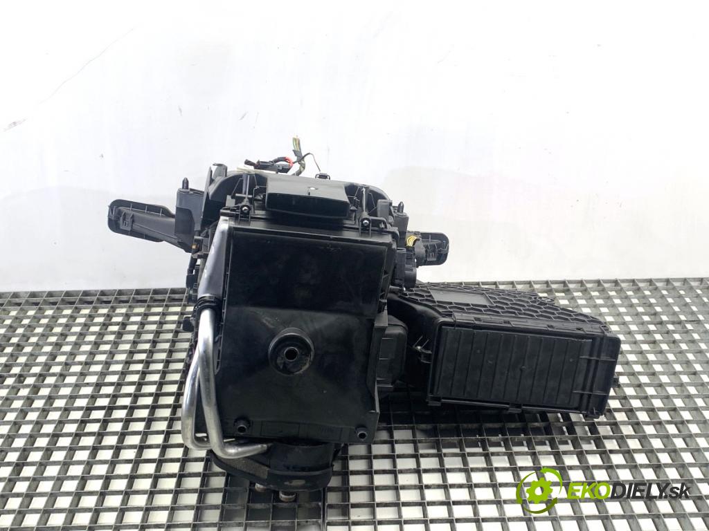 MINI COUNTRYMAN R60 Kombi 2016 140 kW Cooper S ALL4 1598 Výhrevné teleso, radiátor kúrenia KOMBAJN 990312M