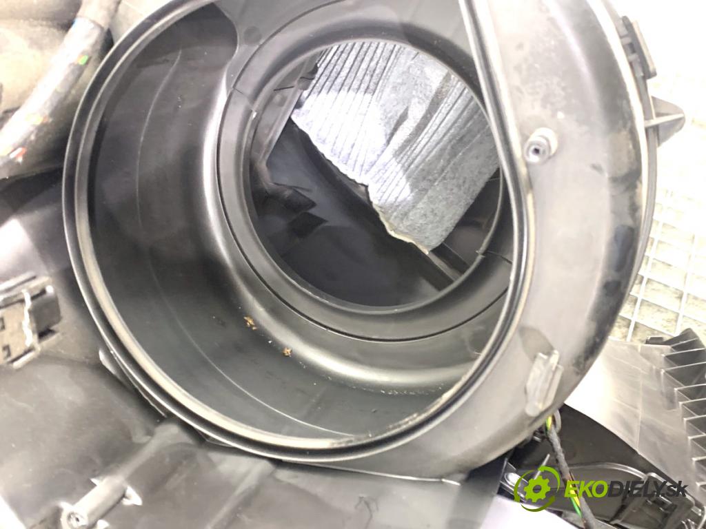 MINI COUNTRYMAN R60 Kombi 2016 140 kW Cooper S ALL4 1598 Výhrevné teleso, radiátor kúrenia KOMBAJN 990312M