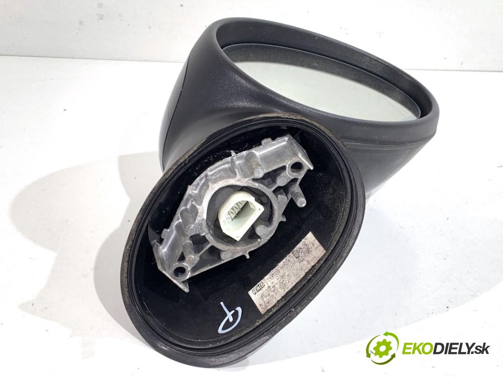 MINI COUNTRYMAN R60 Kombi 2016 140 kW Cooper S ALL4 1598 zpětné zrcátko pravý