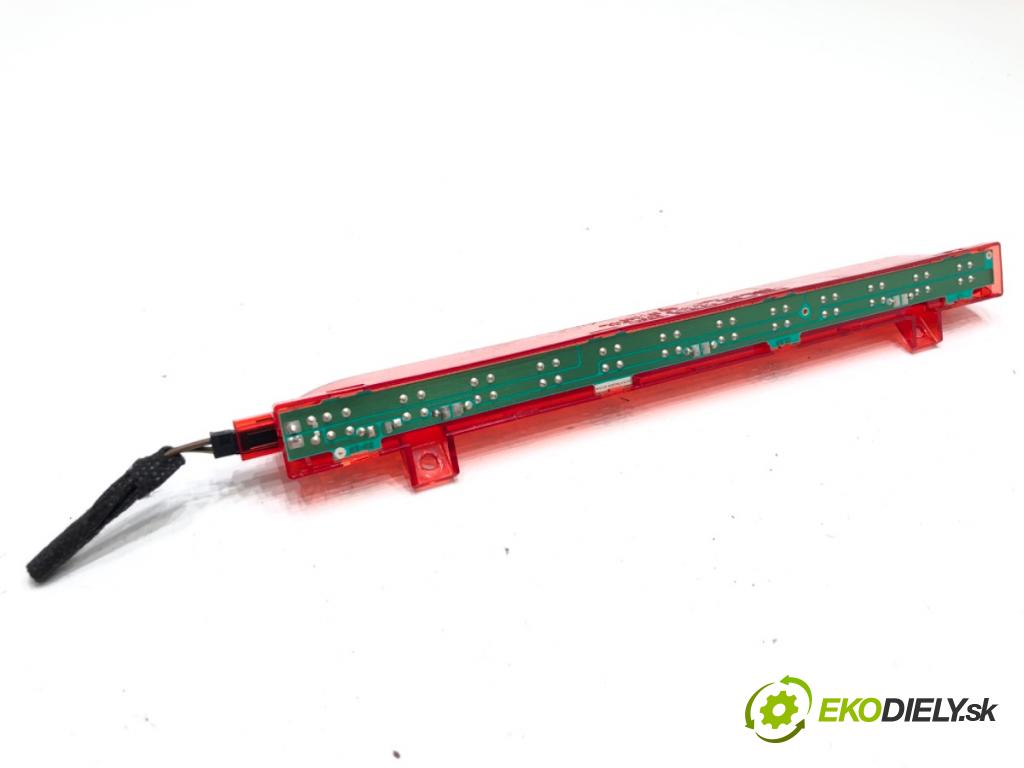 MINI COUNTRYMAN R60 Kombi 2016 140 kW Cooper S ALL4 1598 světlo brzdových světel 7221834