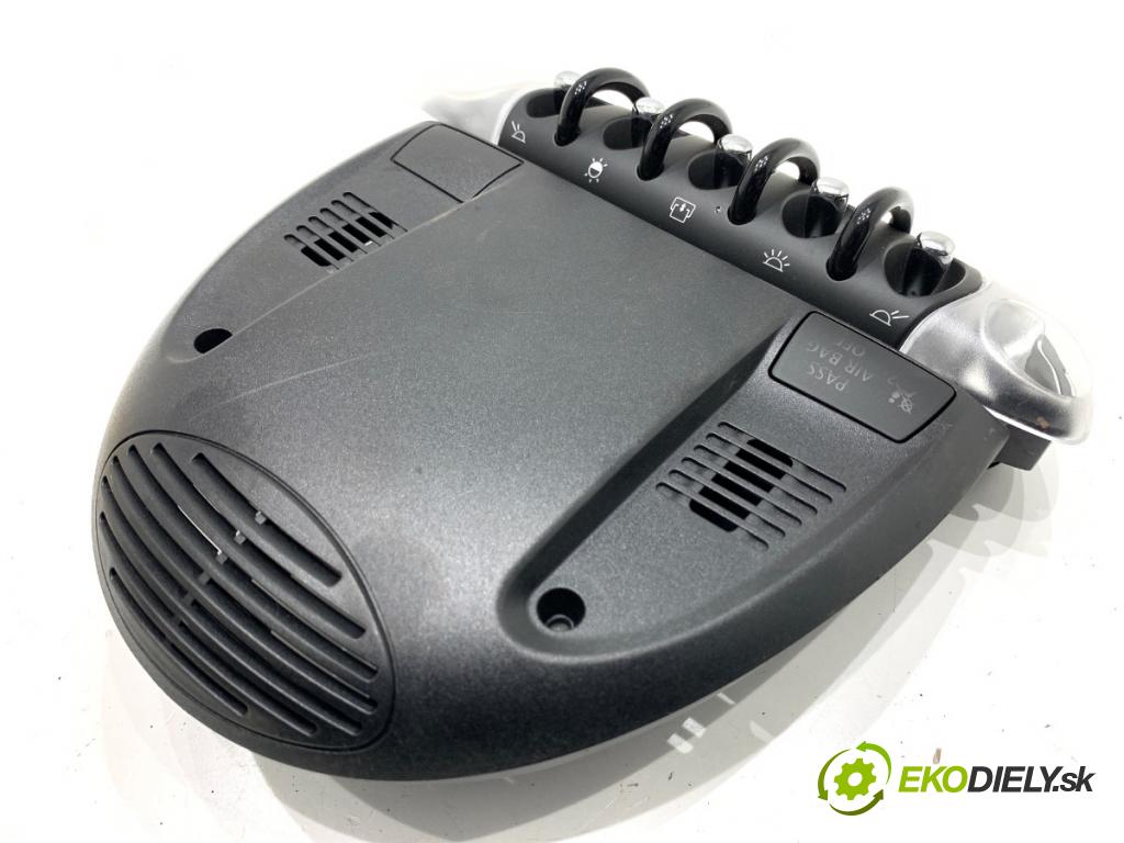 MINI COUNTRYMAN R60 Kombi 2016 140 kW Cooper S ALL4 1598 světlo stropní 9284332