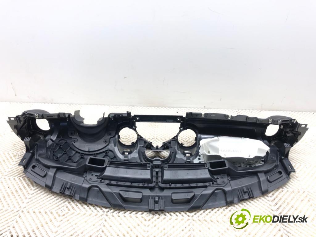 MINI COUNTRYMAN R60 Kombi 2016 140 kW Cooper S ALL4 1598 palubní doska  (Palubní deska)