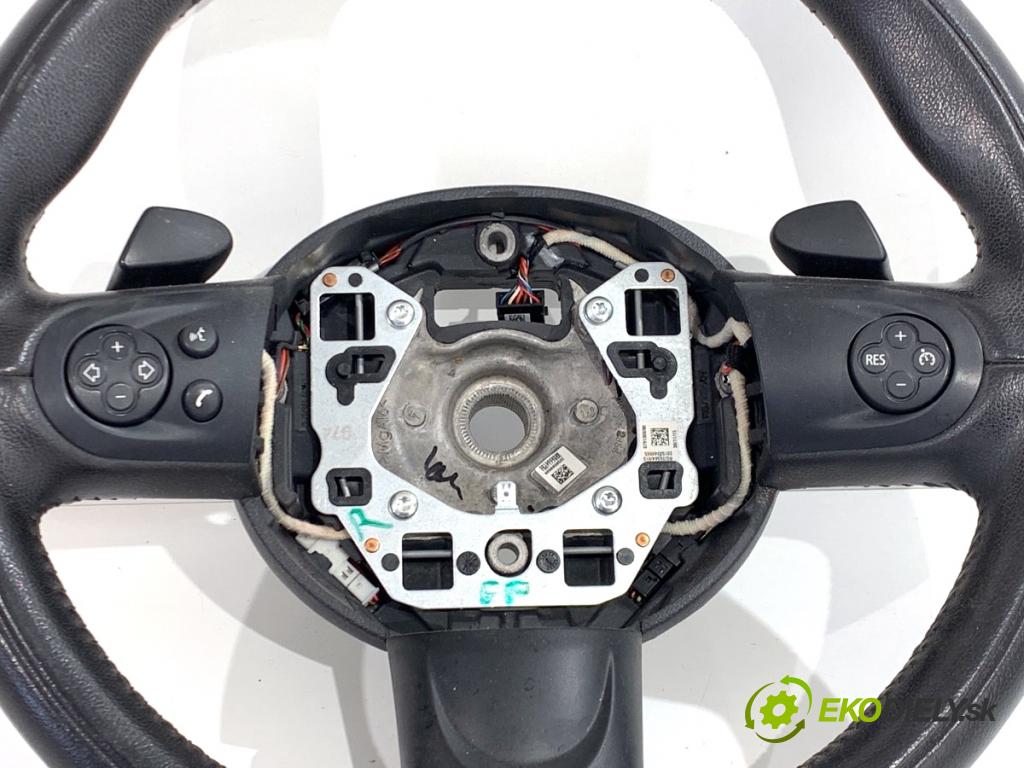 MINI COUNTRYMAN R60 Kombi 2016 140 kW Cooper S ALL4 1598 Volant 6791380 (Volant)