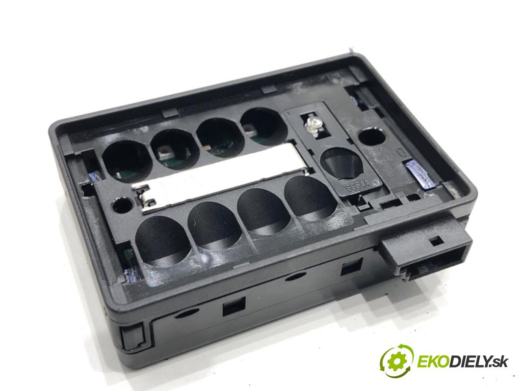 MINI COUNTRYMAN R60 Kombi 2016 140 kW Cooper S ALL4 1598 Snímač dažďa 9224853 (Snímač dažďa)