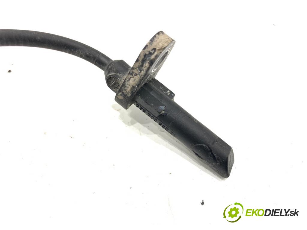 MINI COUNTRYMAN R60 Kombi 2016 140 kW Cooper S ALL4 1598 snímač ABS pravý zadní část 0265008525