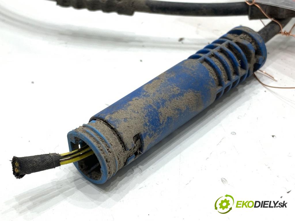 MINI COUNTRYMAN R60 Kombi 2016 140 kW Cooper S ALL4 1598 snímač ABS pravý zadní část 0265008525