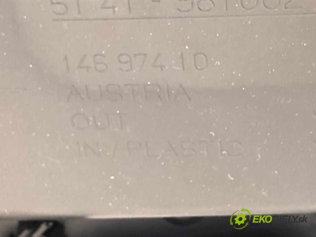 MINI COUNTRYMAN R60 Kombi 2016 140 kW Cooper S ALL4 1598 čalúnenie Dvere ľavy predný 9810021