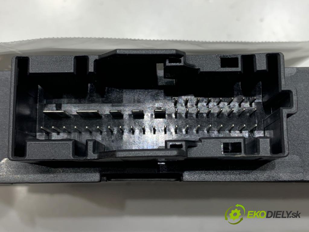 MINI COUNTRYMAN R60 Kombi 2016 140 kW Cooper S ALL4 1598 modul CAS 9389115