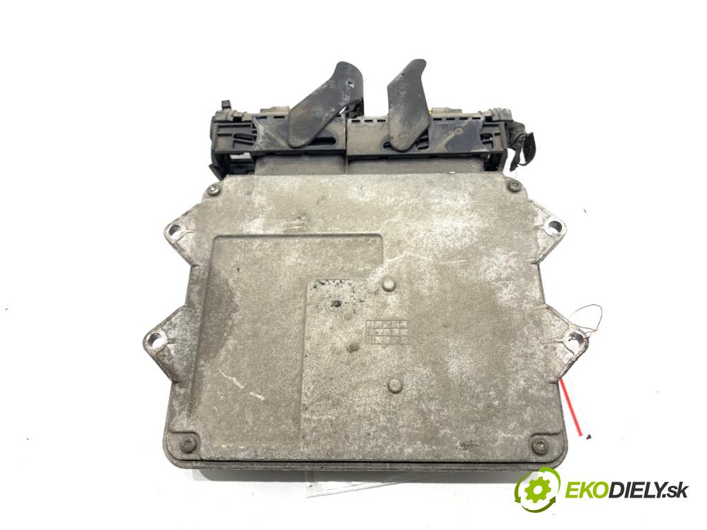 FIAT FIORINO III Nadwozie pełne/minivan 2008 70 kW 1.3 D Multijet (225BXE1A) 1248 riadiaca jednotka Motor 51812866 (Riadiaca jednotka)