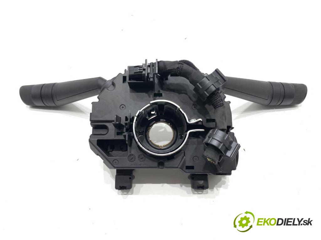 FIAT FIORINO III Nadwozie pełne/minivan 2008 70 kW 1.3 D Multijet (225BXE1A) 1248 Prepínač kombinovaný 07354604210 (Prepínacie páčky pod volantom)