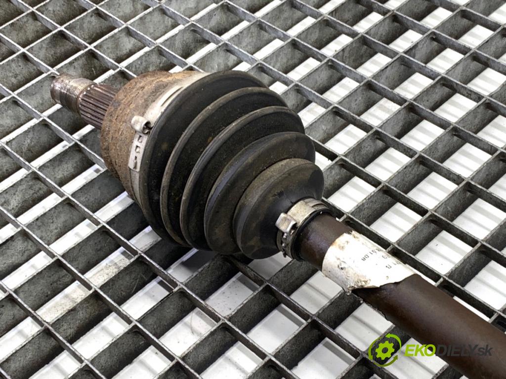 FIAT FIORINO III Nadwozie pełne/minivan 2008 70 kW 1.3 D Multijet (225BXE1A) 1248 Poloos pravy predný