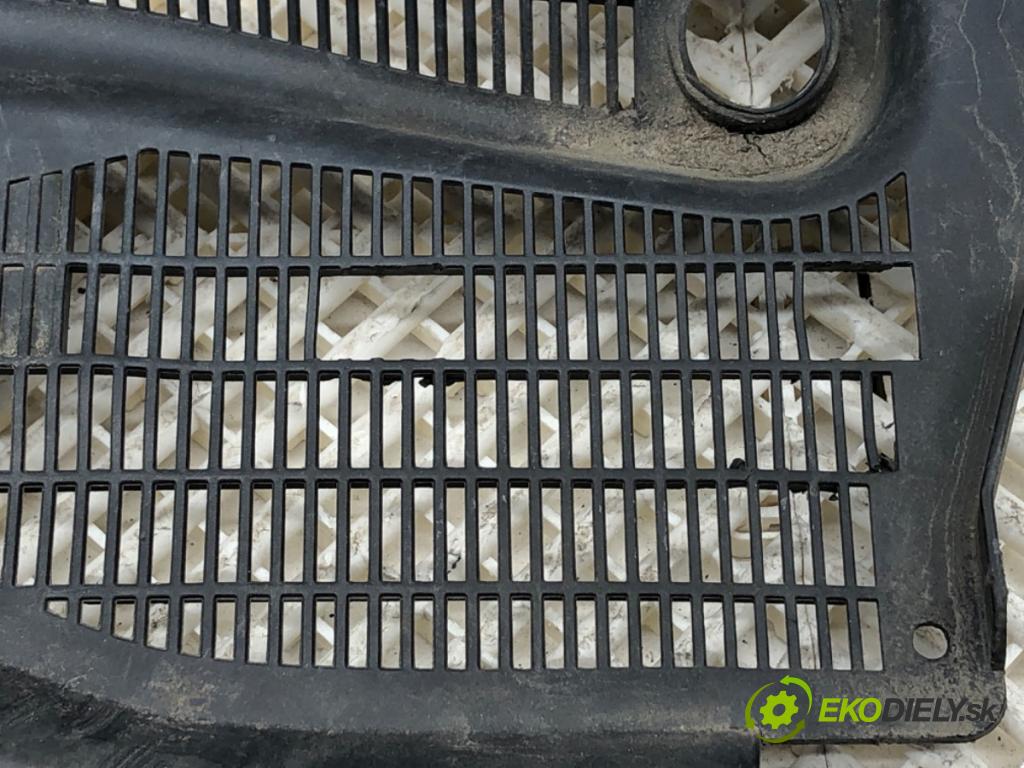 FIAT FIORINO III Nadwozie pełne/minivan 2008 70 kW 1.3 D Multijet (225BXE1A) 1248 Torpédo, plast pod čelné okno 1308809070 (Torpédo (plast pod čelným sklom))